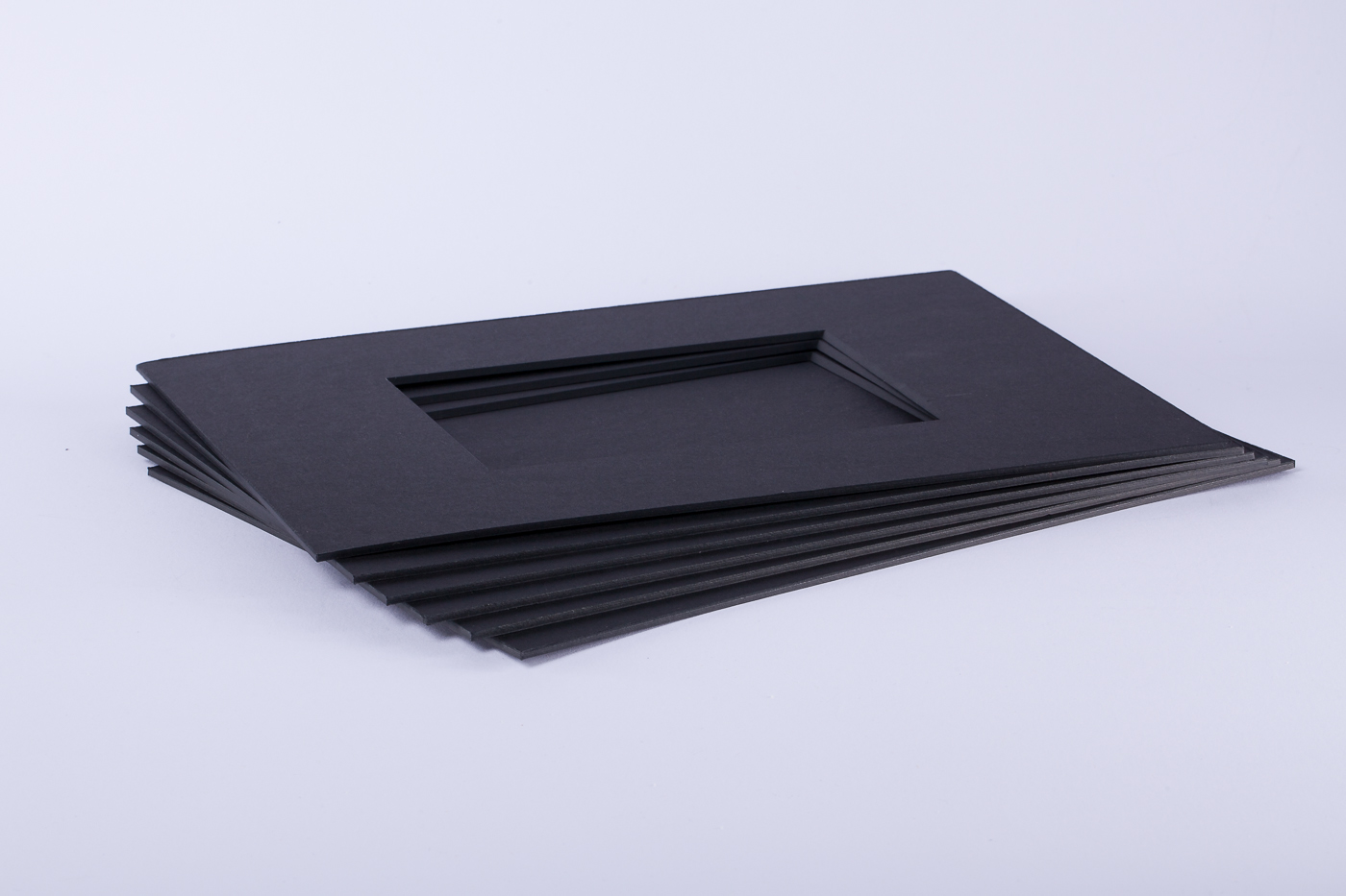 Passepartouts schwarz in 1,5  mm